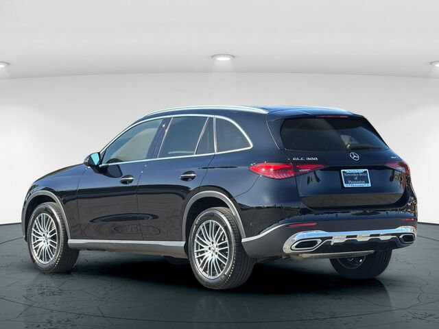 Certified 2025 Mercedes-Benz GLC 300 4MATIC image 5