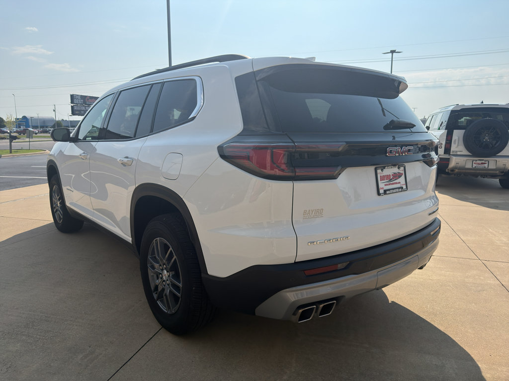 Used 2025 GMC Acadia Elevation FWD image 8