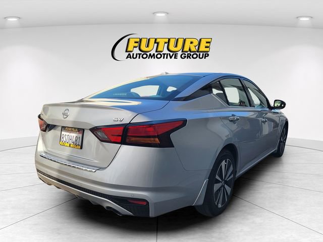 Used 2019 Nissan Altima 2.5 SV FWD image 3
