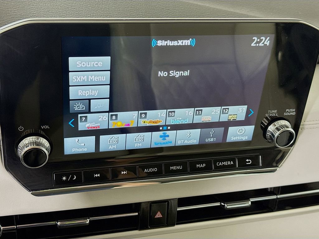 Used 2023 Mitsubishi Outlander SEL AWD/4WD image 5