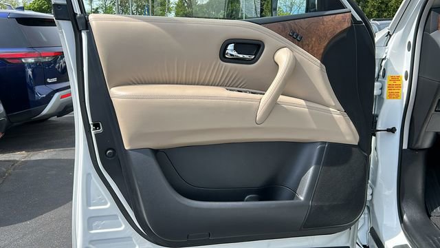 Certified 2024 Nissan Armada SL w/ Captain's Chairs Package AWD/4WD image 9