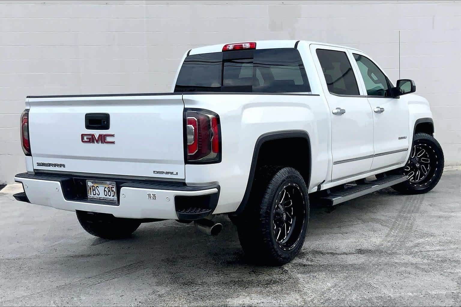 Used 2018 GMC Sierra 1500 Denali AWD/4WD image 22