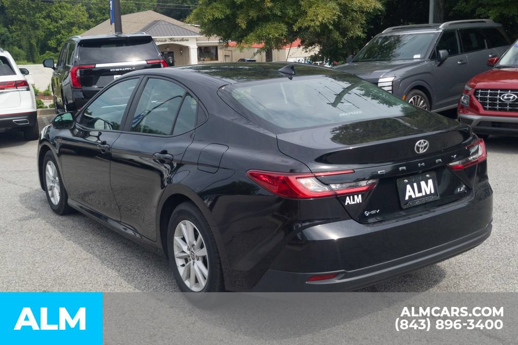 Used 2025 Toyota Camry LE FWD image 9