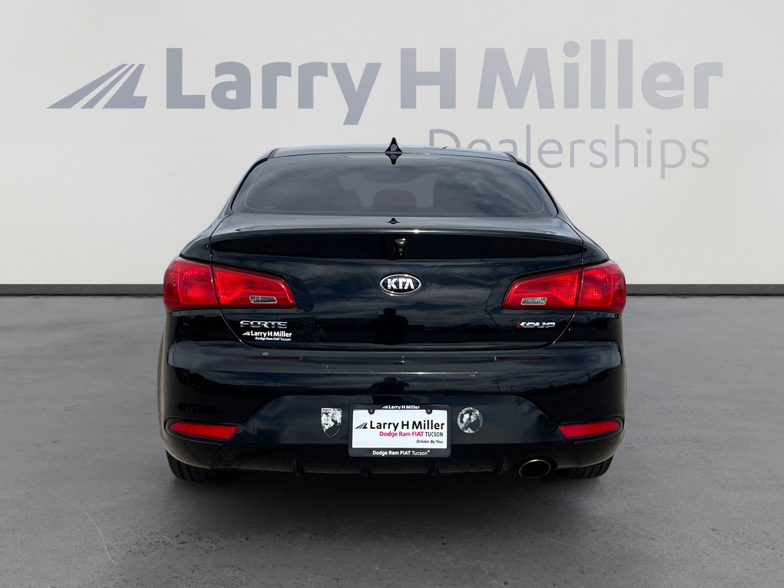 Used 2014 Kia Forte Koup EX w/ EX Premium Package image 4