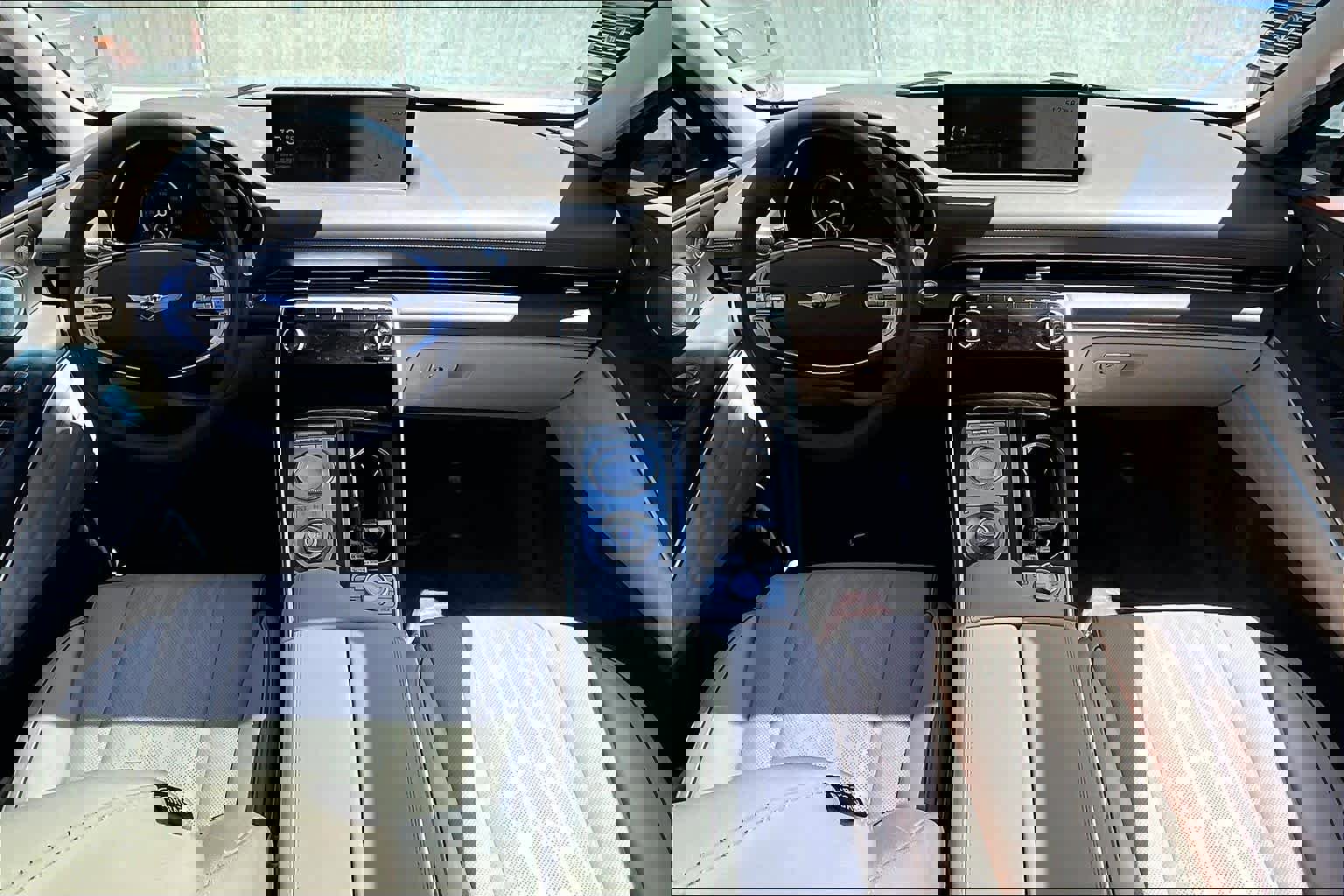 Used 2021 Genesis GV80 3.5T w/ Advanced Package 06 AWD/4WD image 16