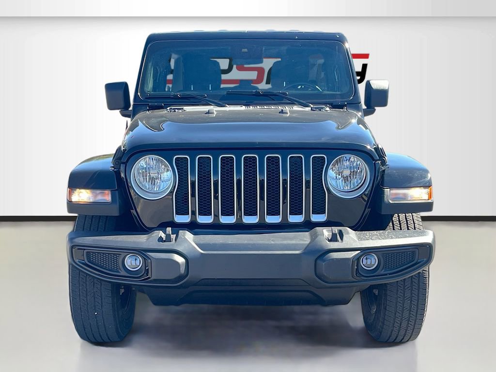 Used 2021 Jeep Wrangler Unlimited Sahara image 2