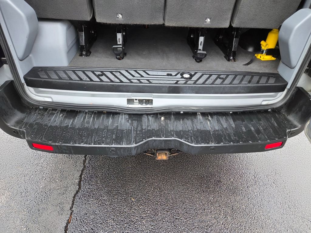 Used 2019 Ford Transit 350 XLT image 17