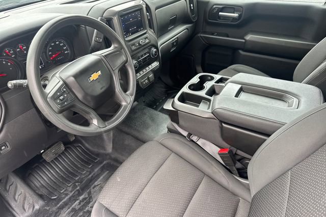 Used 2025 Chevrolet Silverado 1500 W/T image 10