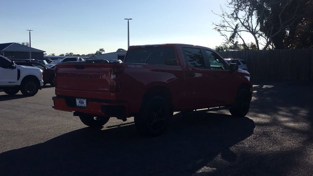 Used 2022 Chevrolet Silverado 1500 Custom image 5