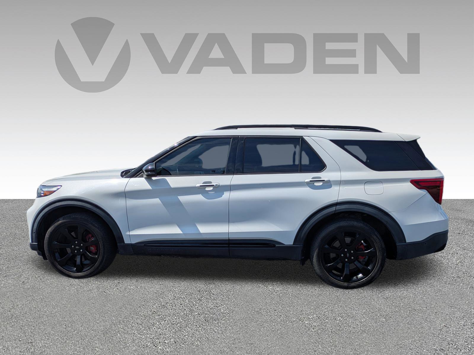 Used 2020 Ford Explorer ST w/ ST High-Performance Pack image 30