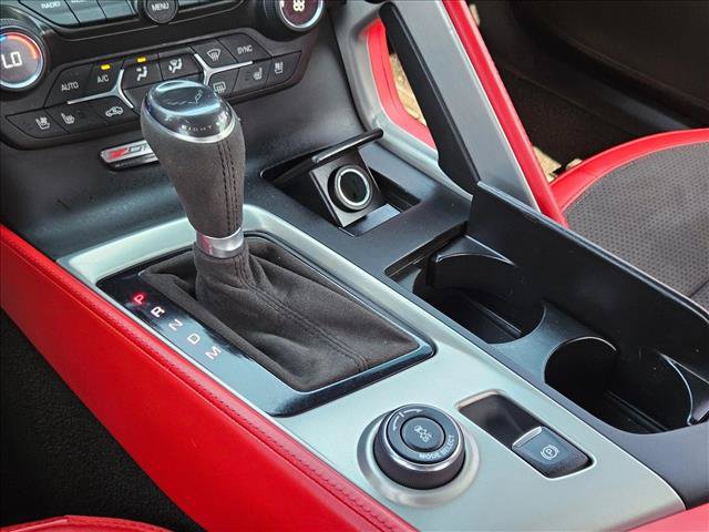 Used 2016 Chevrolet Corvette Z06 w/ 3LZ Preferred Equipment Group RWD image 11