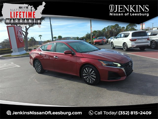 Certified 2023 Nissan Altima 2.5 SV image 1