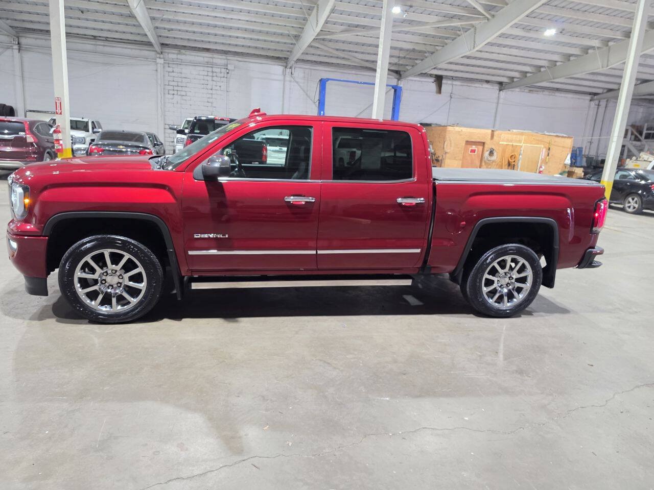 Used 2018 GMC Sierra 1500 Denali AWD/4WD image 5