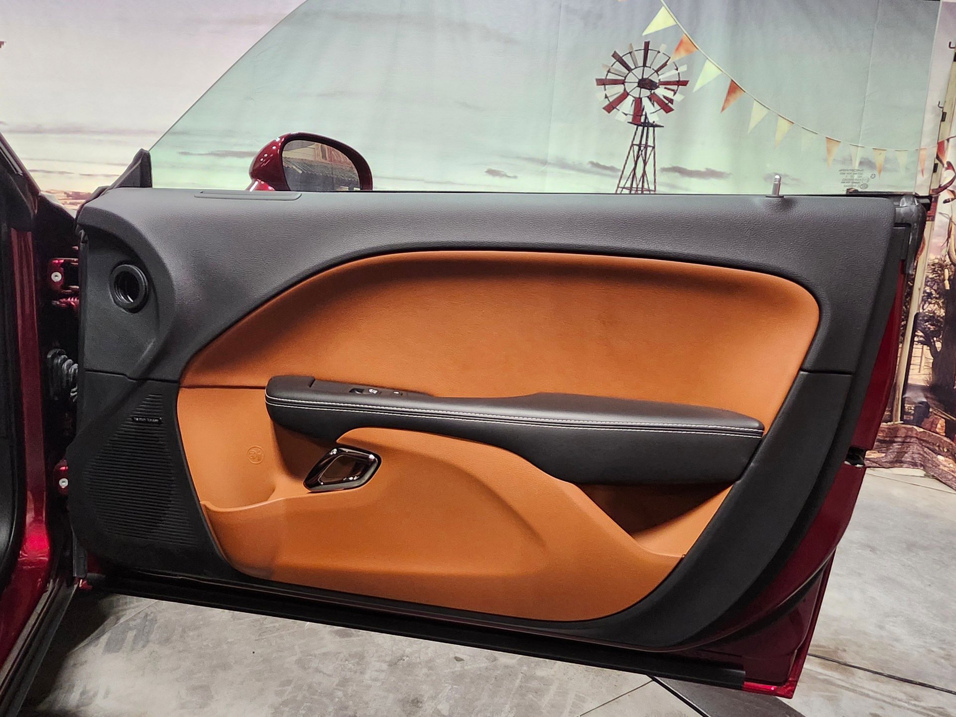 Used 2019 Dodge Challenger SRT Hellcat Redeye image 32