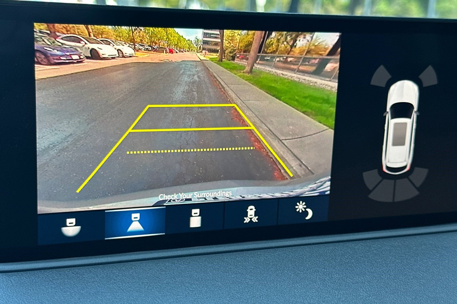 Used 2024 Acura MDX SH-AWD w/ Technology Package image 26