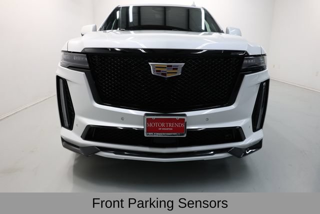 Used 2024 Cadillac Escalade ESV V w/ Heavy-Duty Trailer Package AWD/4WD image 34