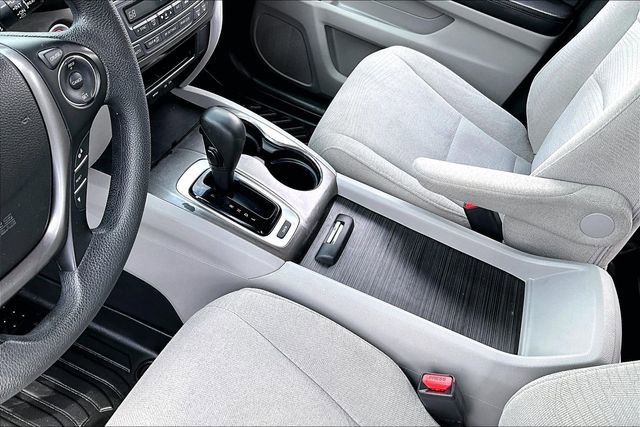 Used 2016 Honda Pilot EX image 17