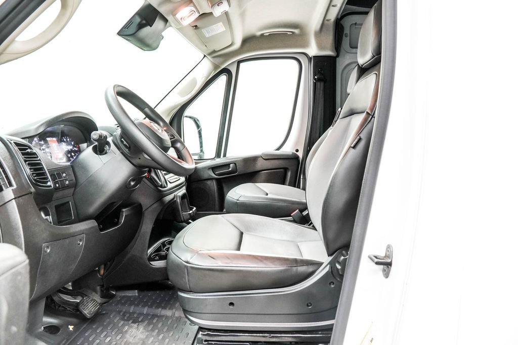 Used 2024 RAM ProMaster 2500 w/ Convenience Group FWD image 16