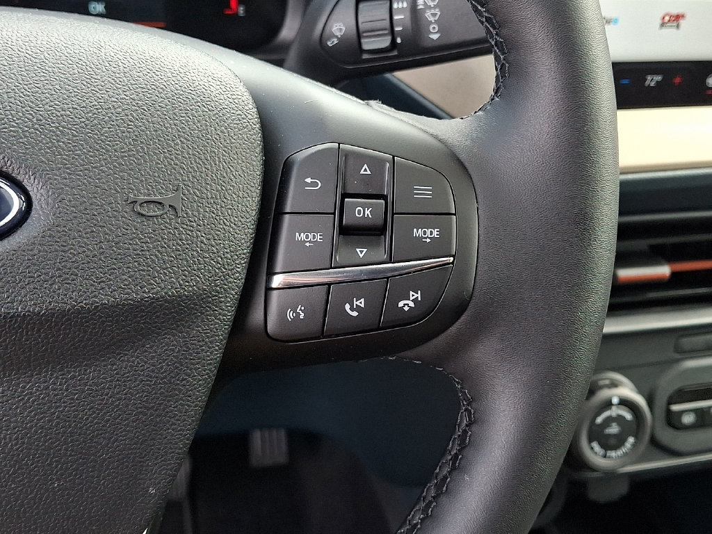 Used 2026 Ford Maverick Lariat AWD/4WD image 22
