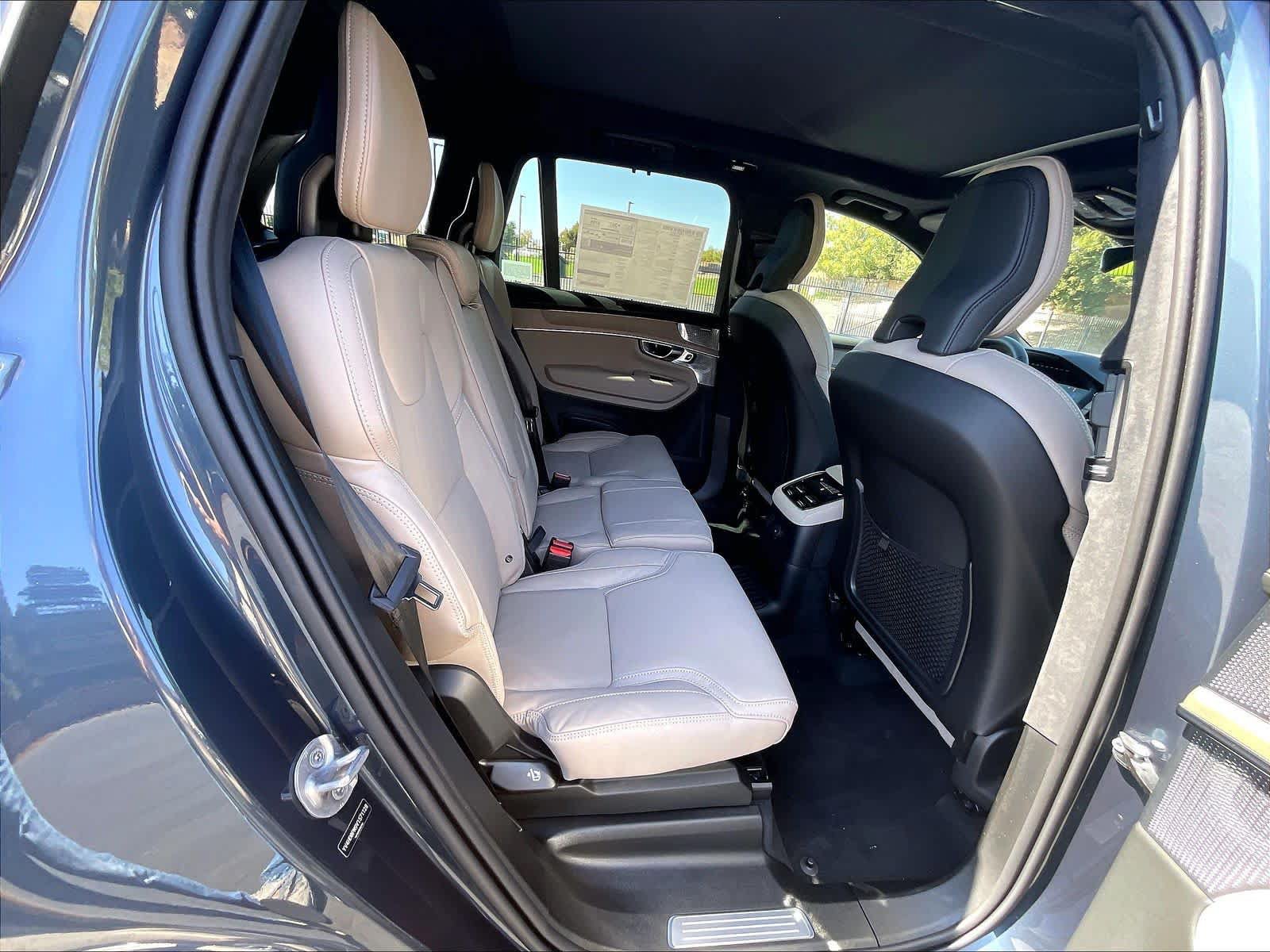 New 2027 Volvo XC90 T8 Ultra AWD/4WD image 27