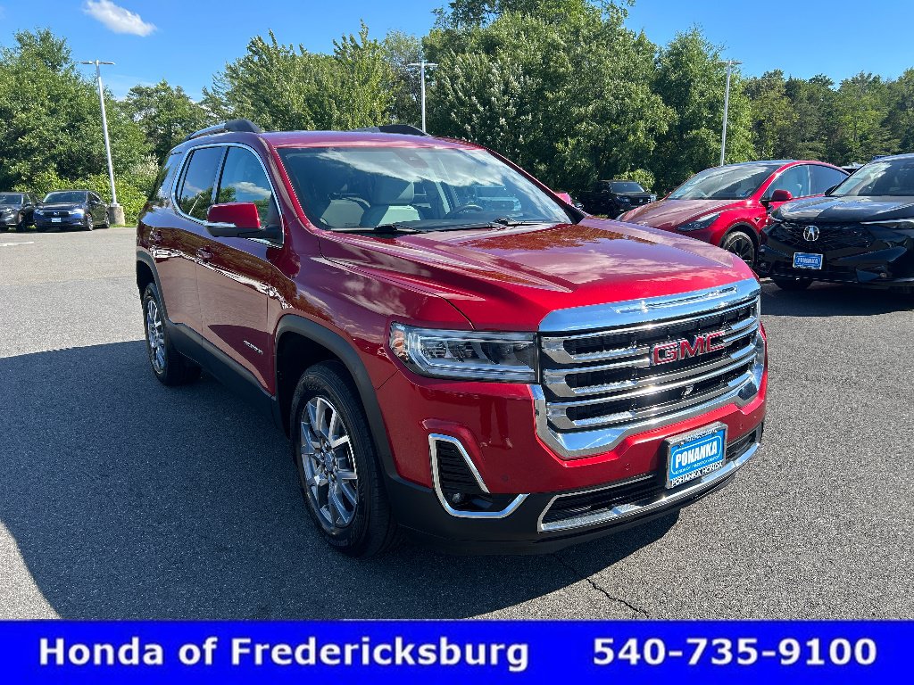 Used 2022 GMC Acadia SLT w/ Technology Package AWD/4WD image 9