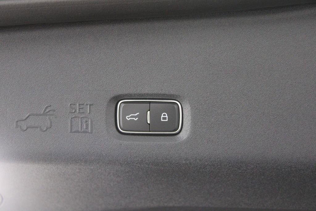 New 2026 Lincoln Navigator L Reserve image 18