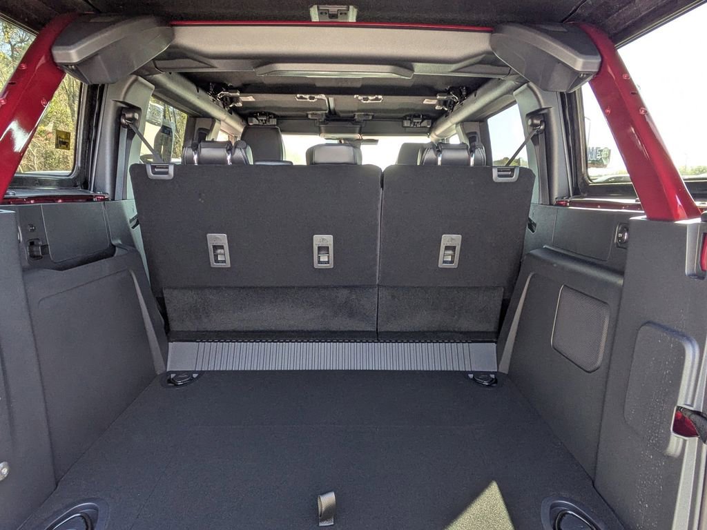 New 2026 Ford Bronco Outer Banks image 13