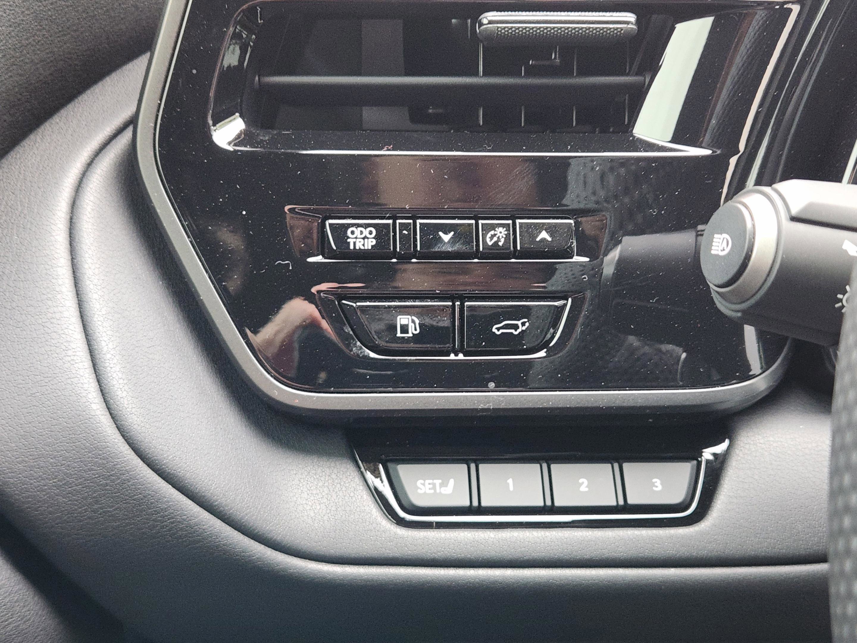 New 2026 Lexus TX 500h AWD image 12