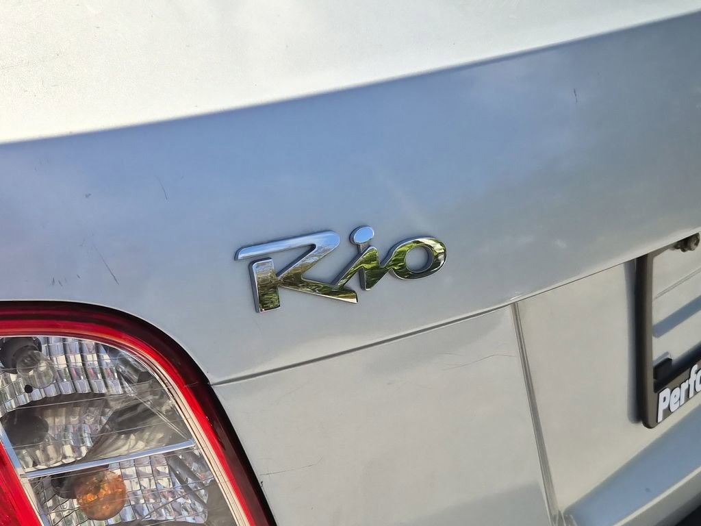 Used 2009 Kia Rio LX image 7