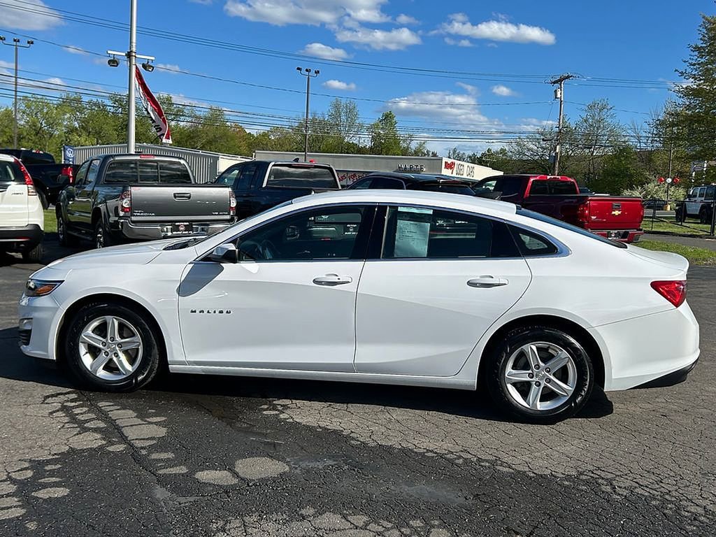 Used 2020 Chevrolet Malibu LS w/ Driver Confidence Package II FWD image 9