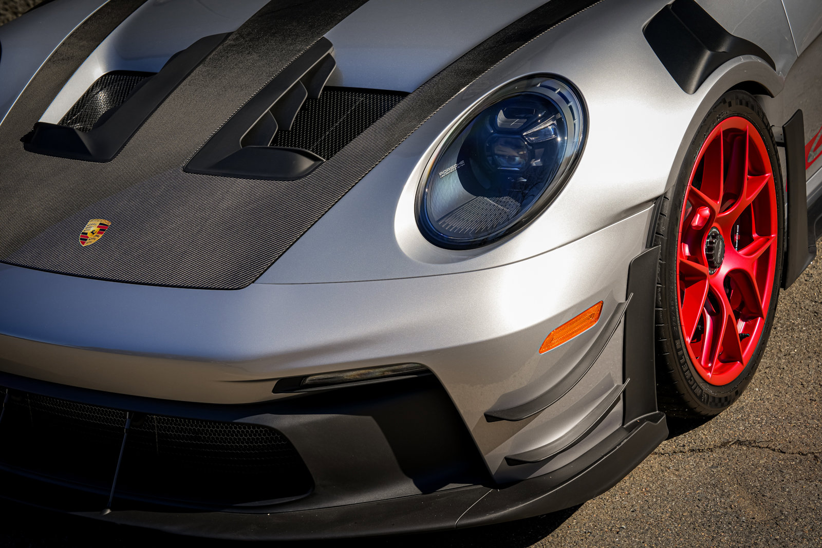 Used 2025 Porsche 911 GT3 RS RWD image 3