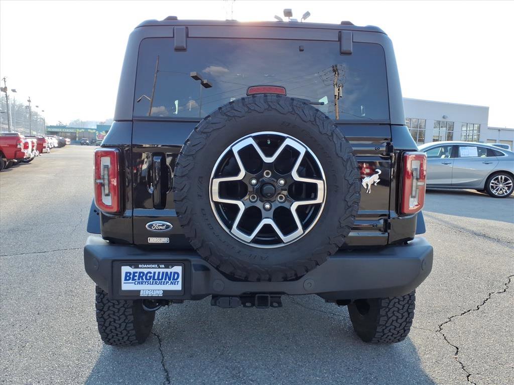 Used 2022 Ford Bronco Outer Banks image 5