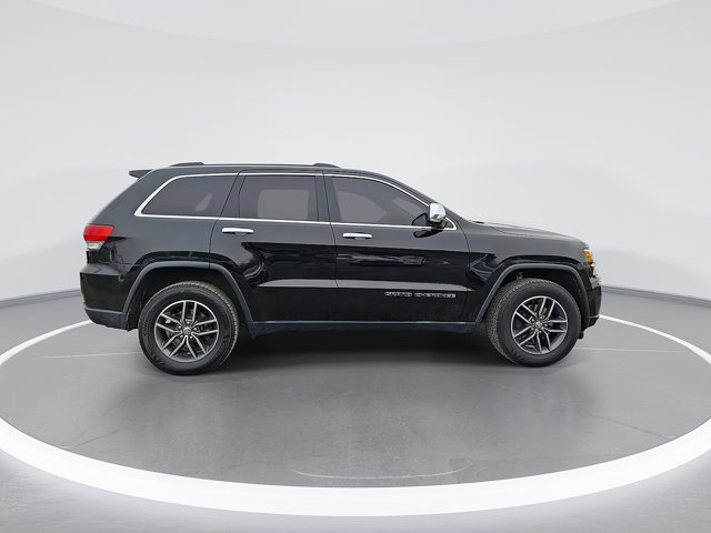 Used 2017 Jeep Grand Cherokee Limited image 10