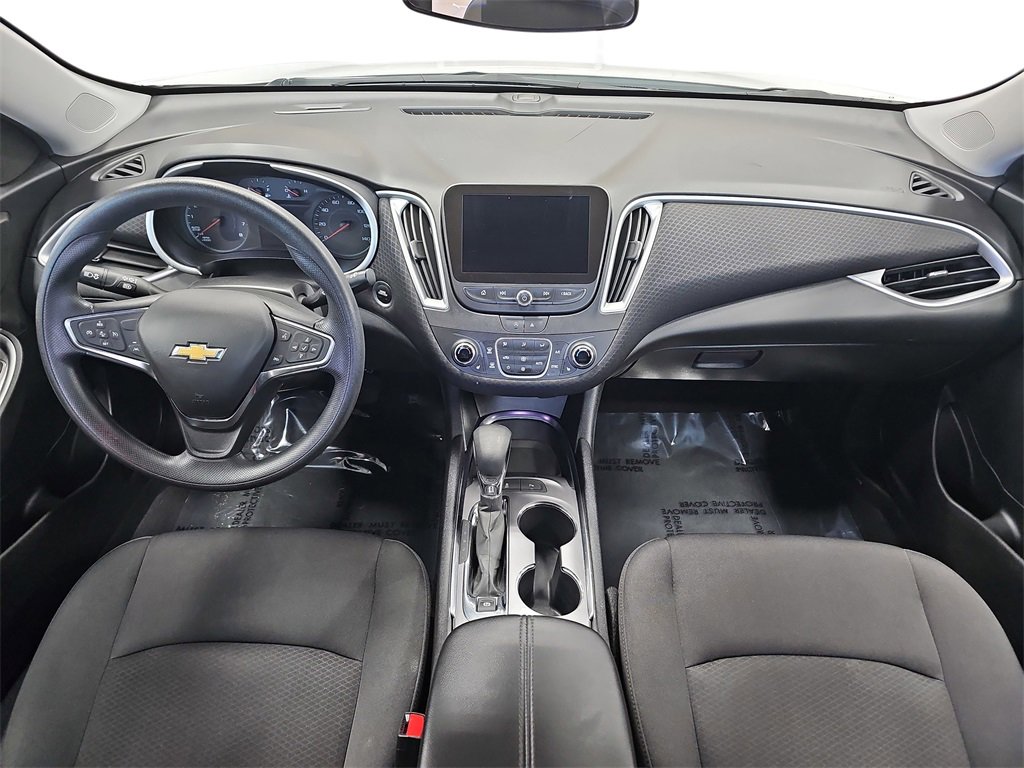 Used 2024 Chevrolet Malibu LT image 9