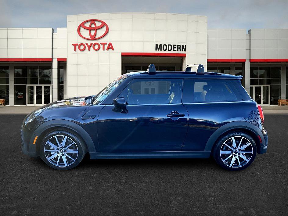 Used 2023 MINI Cooper S image 2
