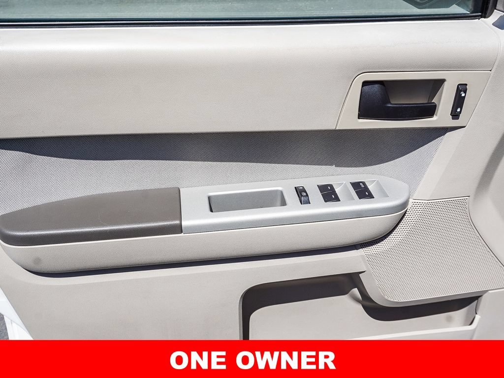 Used 2011 Ford Escape 2WD Hybrid image 18