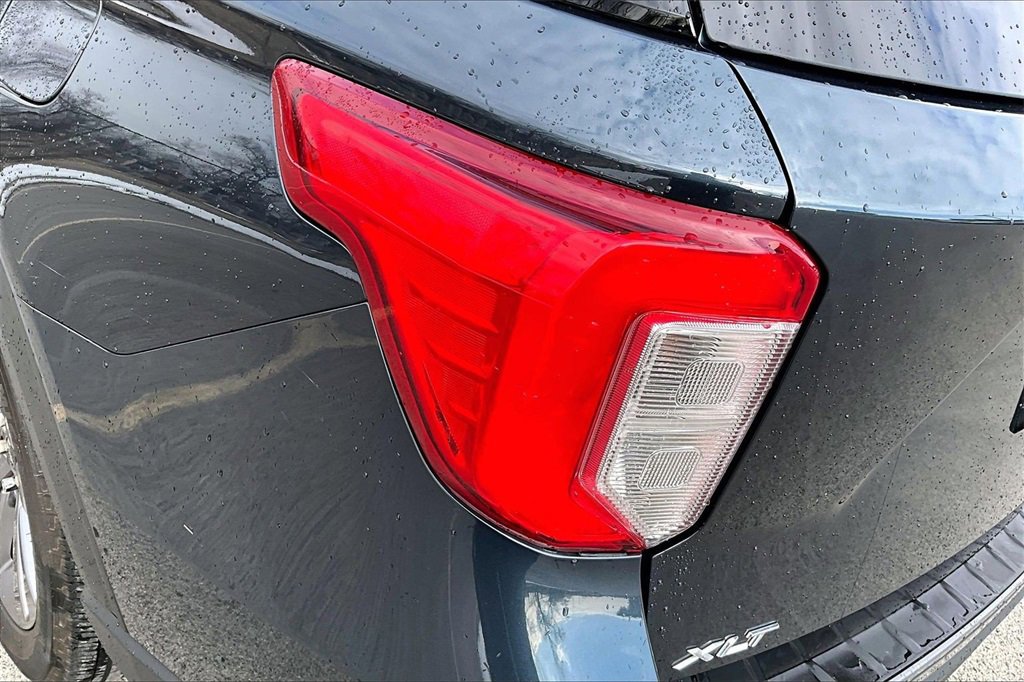 Used 2023 Ford Explorer XLT w/ Equipment Group 202A image 30