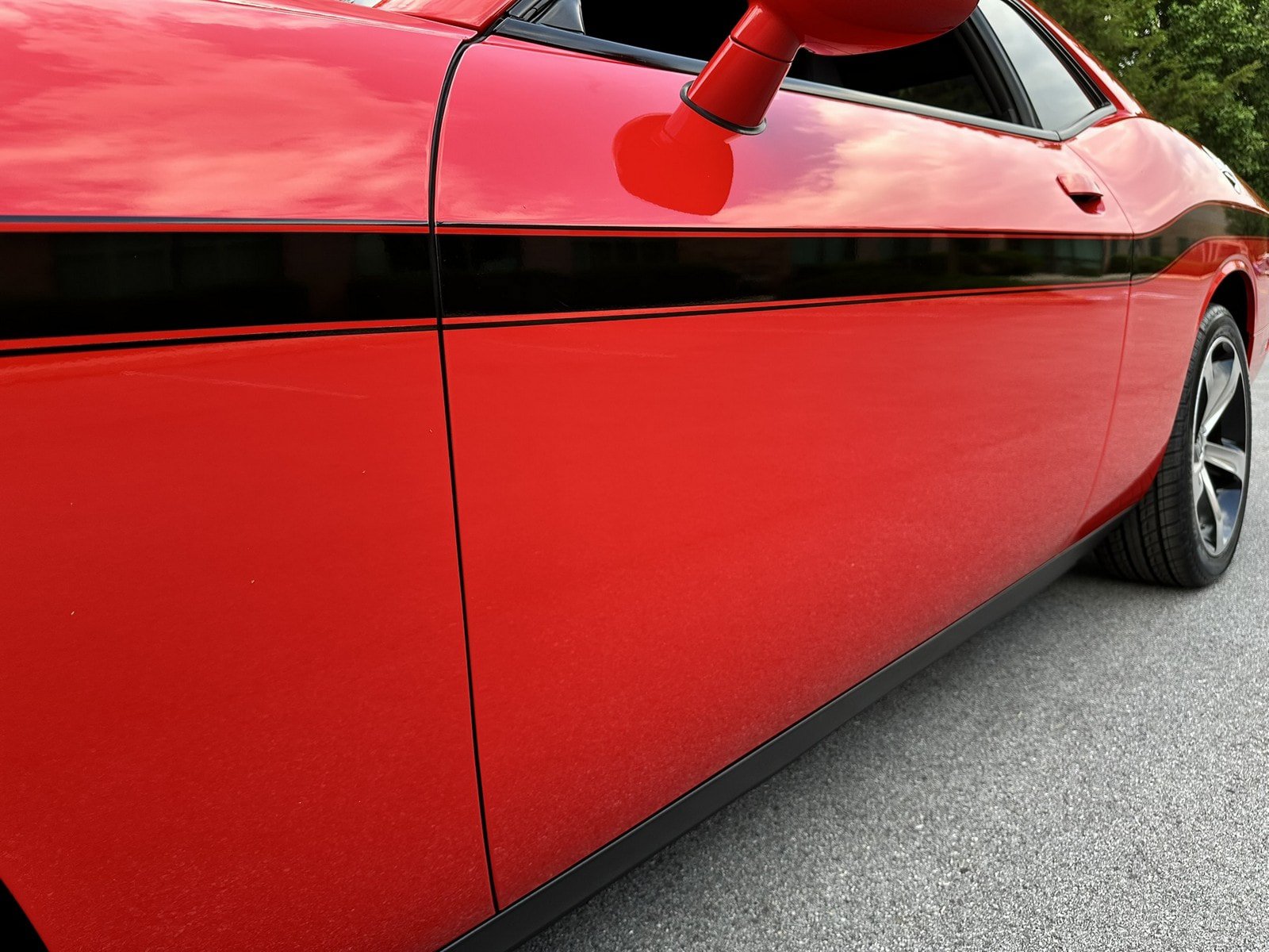 Used 2014 Dodge Challenger R/T w/ Electronics Convenience Group RWD image 71