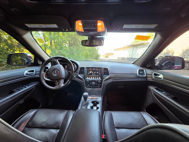 Used 2018 Jeep Grand Cherokee Overland AWD/4WD image 28