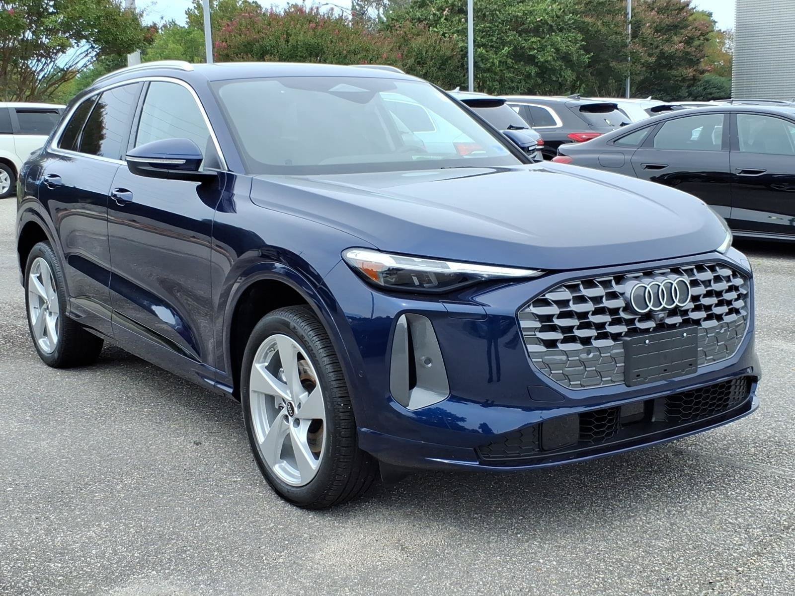 Used 2025 Audi Q5 Premium Plus AWD/4WD image 5