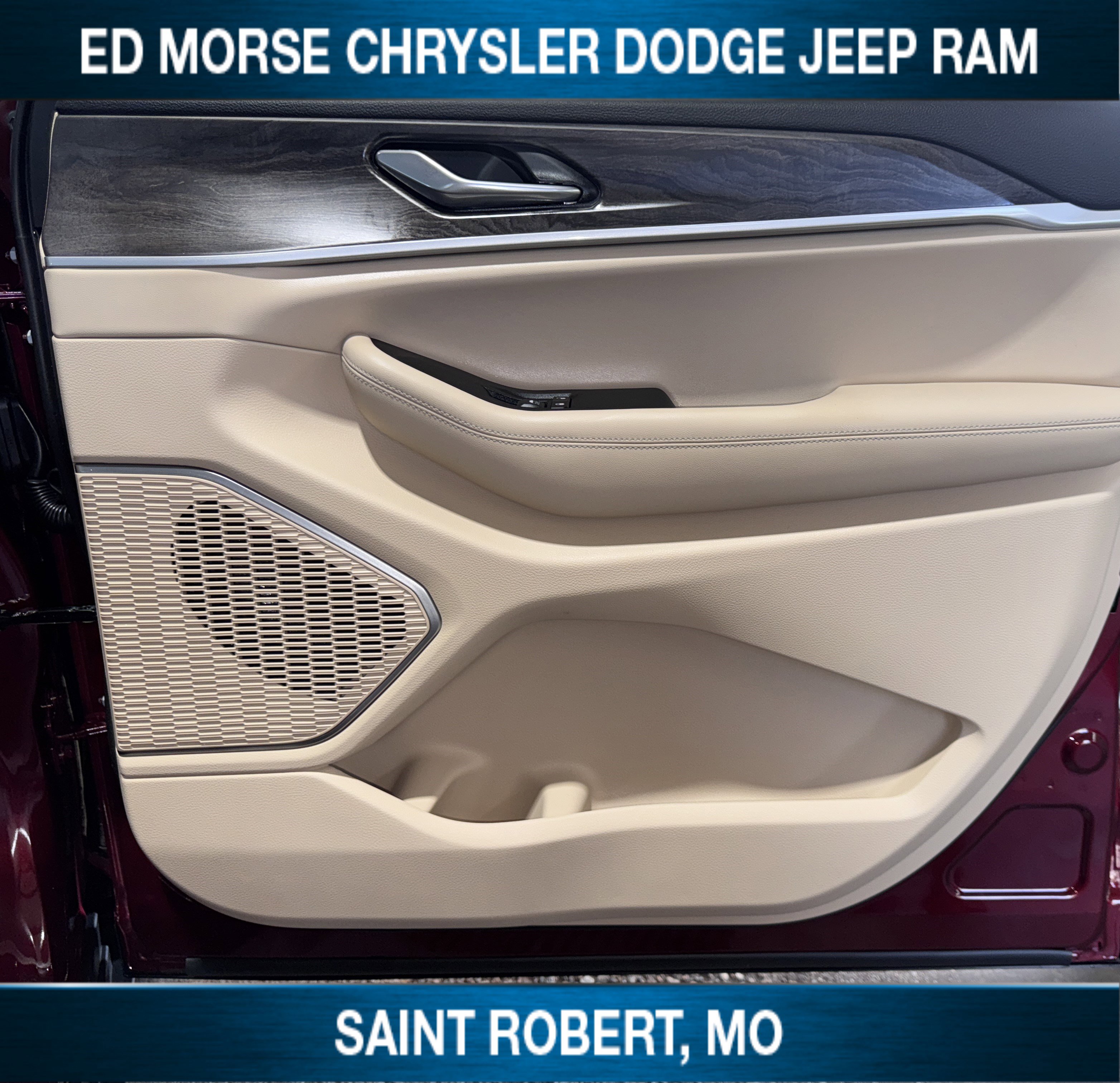 New 2025 Jeep Grand Cherokee L Limited w/ Luxury Tech Group II image 39