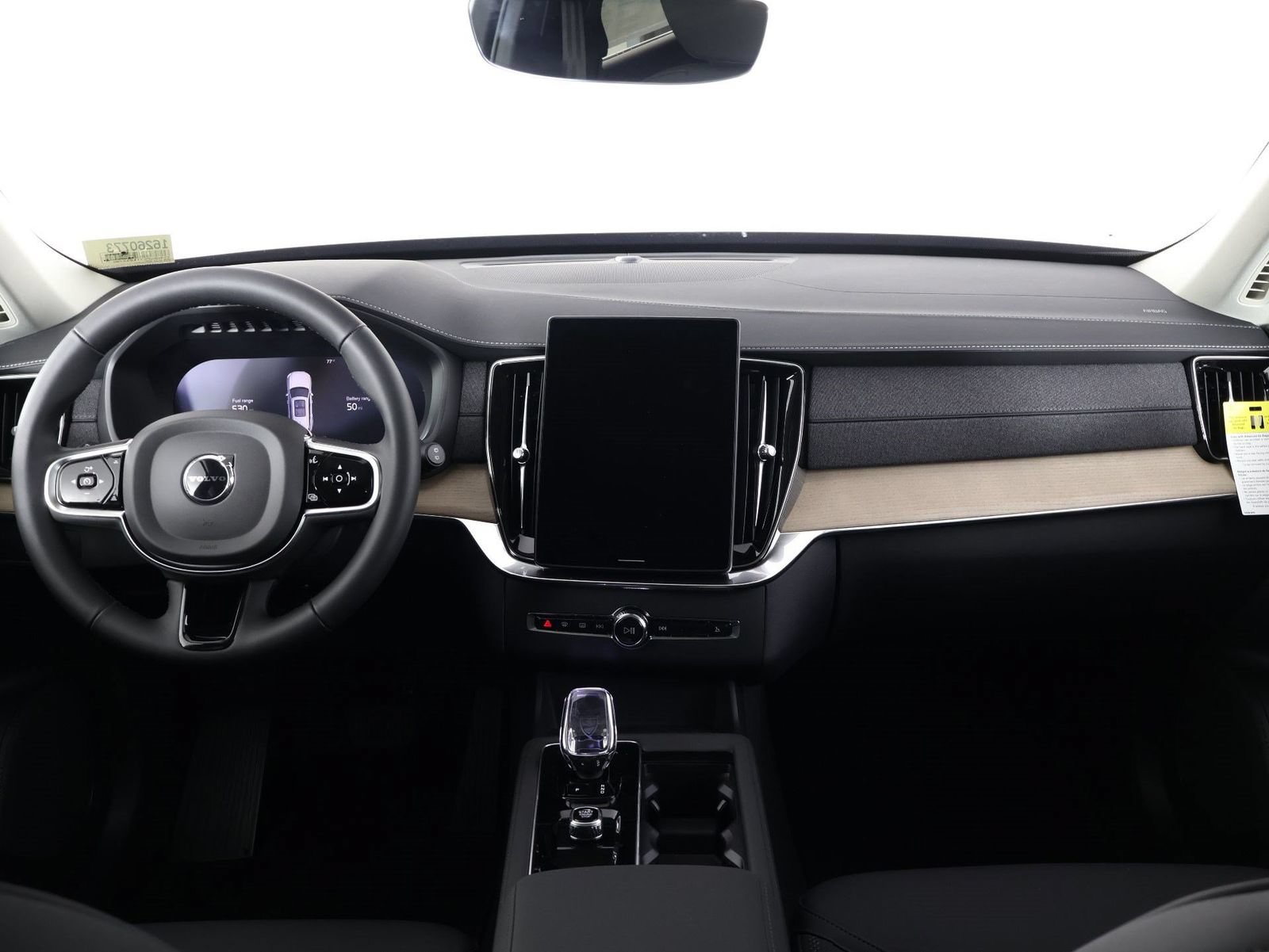 New 2026 Volvo XC90 T8 Plus AWD/4WD image 5
