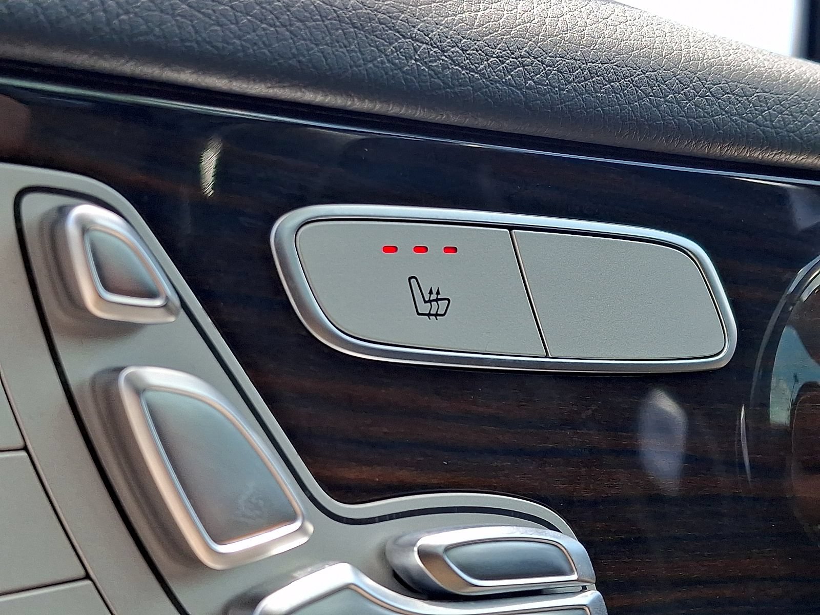 Certified 2018 Mercedes-Benz GLC 300 image 26