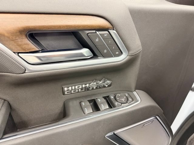 Used 2026 Chevrolet Silverado 1500 High Country AWD/4WD image 20
