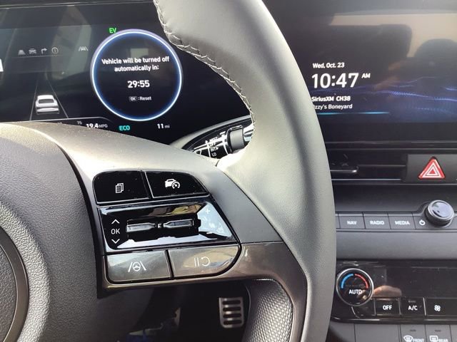 Used 2025 Hyundai Elantra SEL w/ Cargo Package FWD image 29