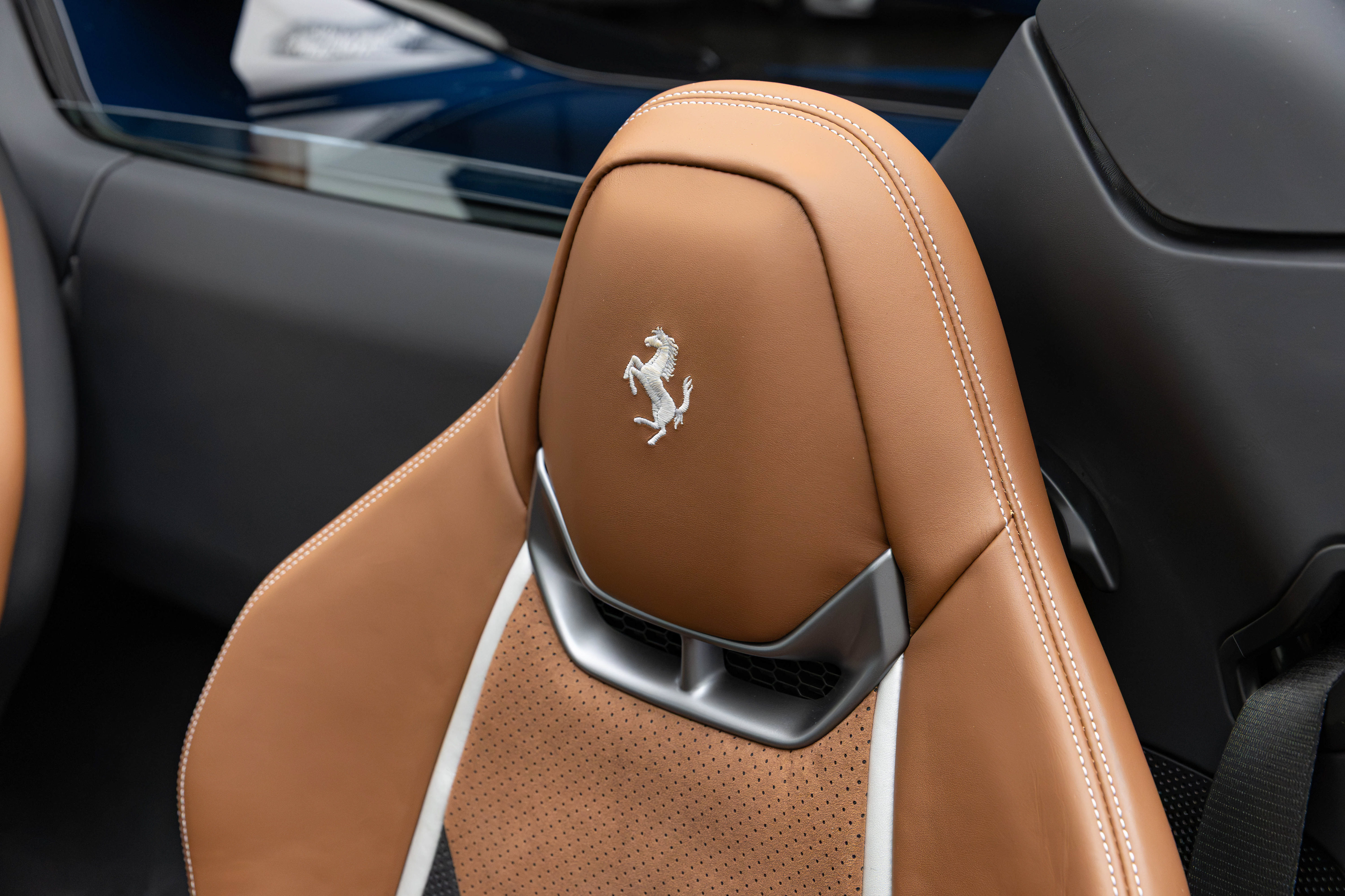 Certified 2025 Ferrari 296 GTS RWD image 48