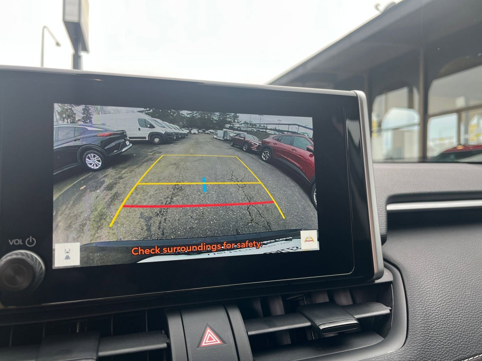 Used 2025 Toyota RAV4 XLE w/ Convenience Package image 25