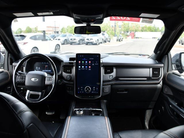 Used 2022 Ford Expedition Max Platinum AWD/4WD image 16
