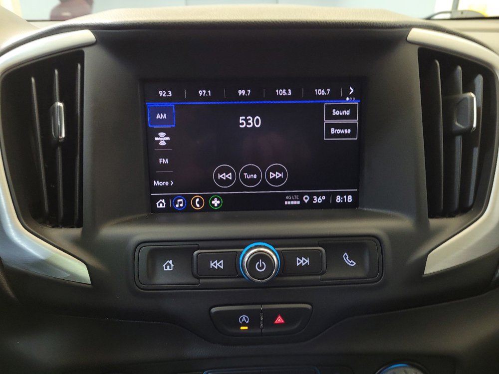 Used 2023 GMC Terrain SLE image 25