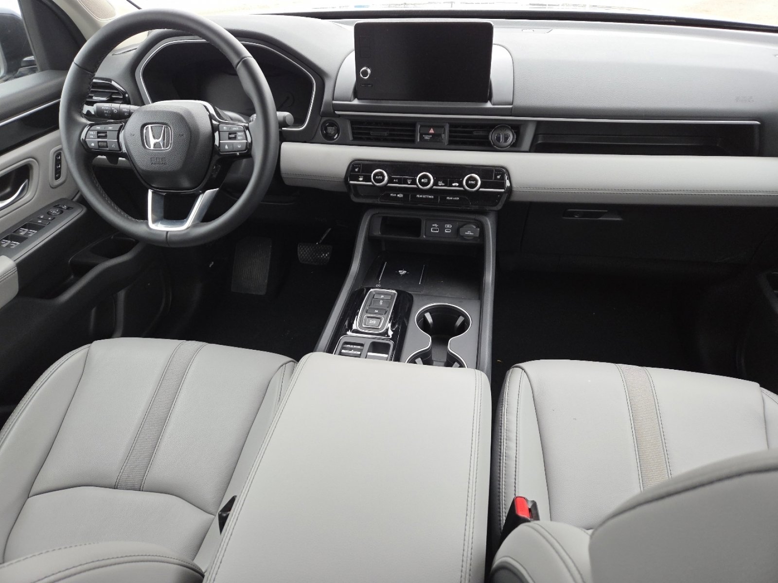 Used 2025 Honda Pilot EX-L image 22